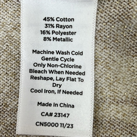 Talbots Crewneck Sweater Size Medium Cream & Tan with Twirling Florals Like New - Picture 7 of 9